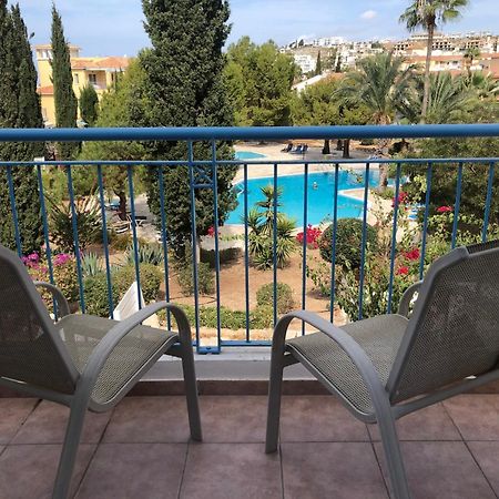 Regina Gardens - Spacious 3 Bed, 2 Bath Maisonette Paphos Bagian luar foto